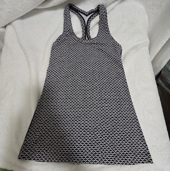 Lululemon Racerback Tank Small - Picture 1 of 4